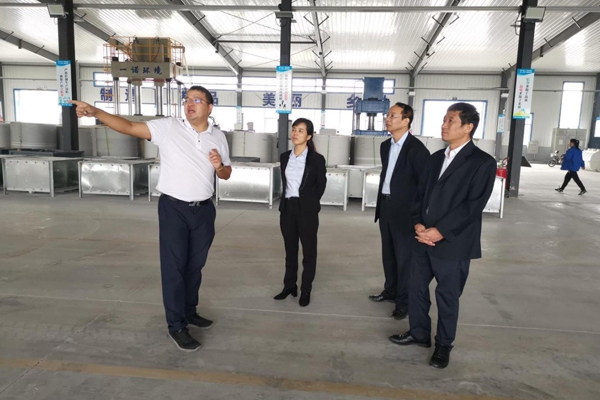 陜西航天建設(shè)集團有限公司總經(jīng)理、黨委副書記謝明娟率隊赴遼寧一諾環(huán)保產(chǎn)業(yè)集團開展考察調(diào)研工作